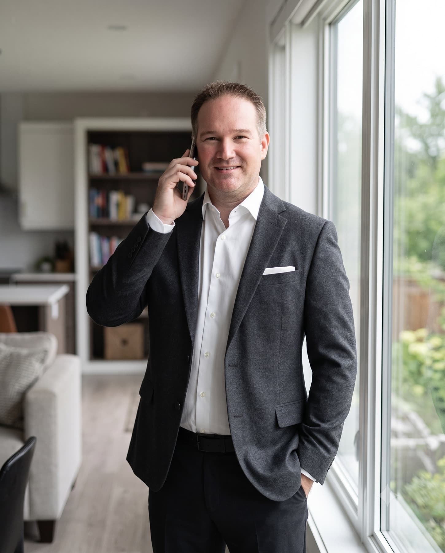 Dave Maund taking a seller's call, notes open in front of him